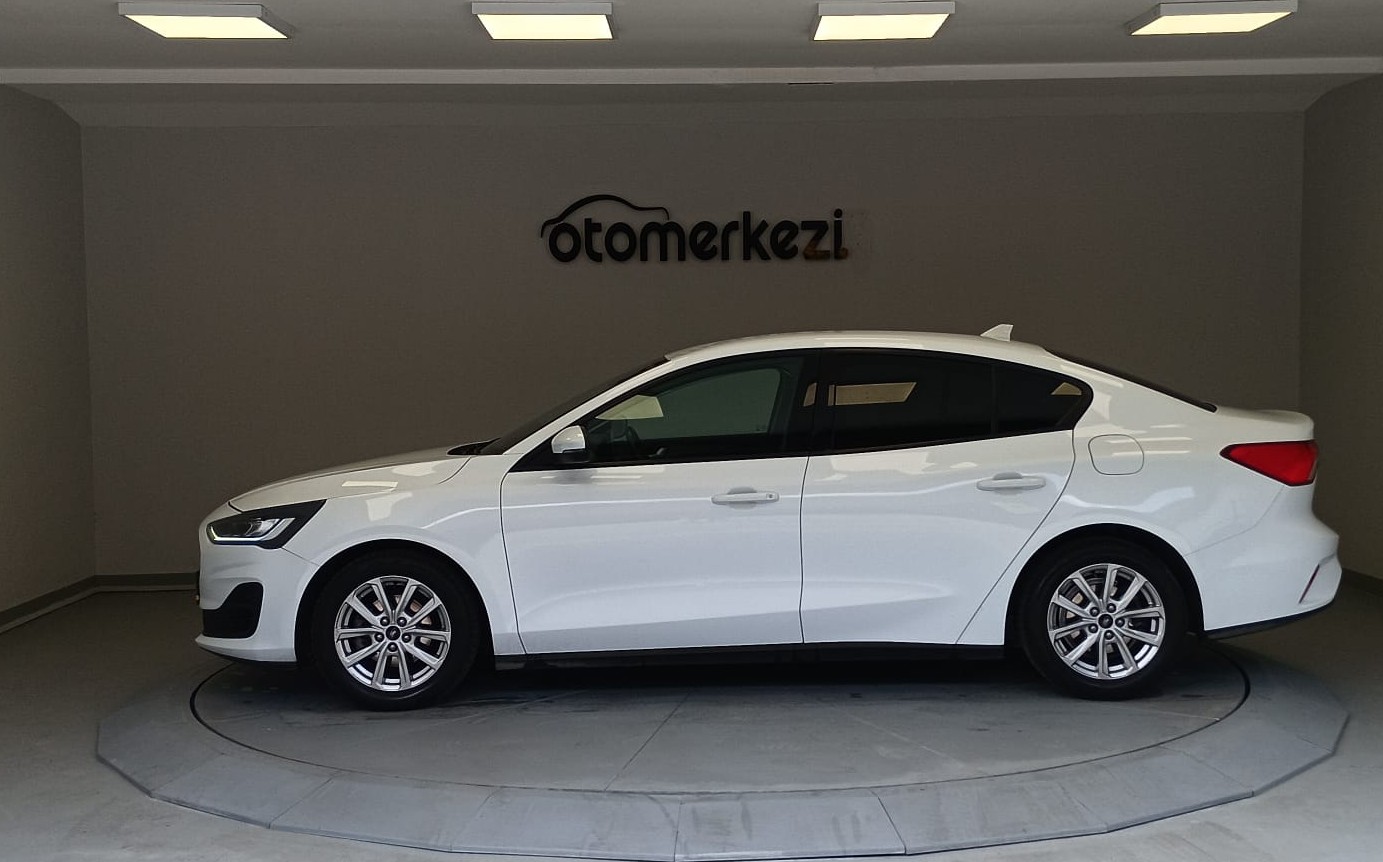 FORD FOCUS 21